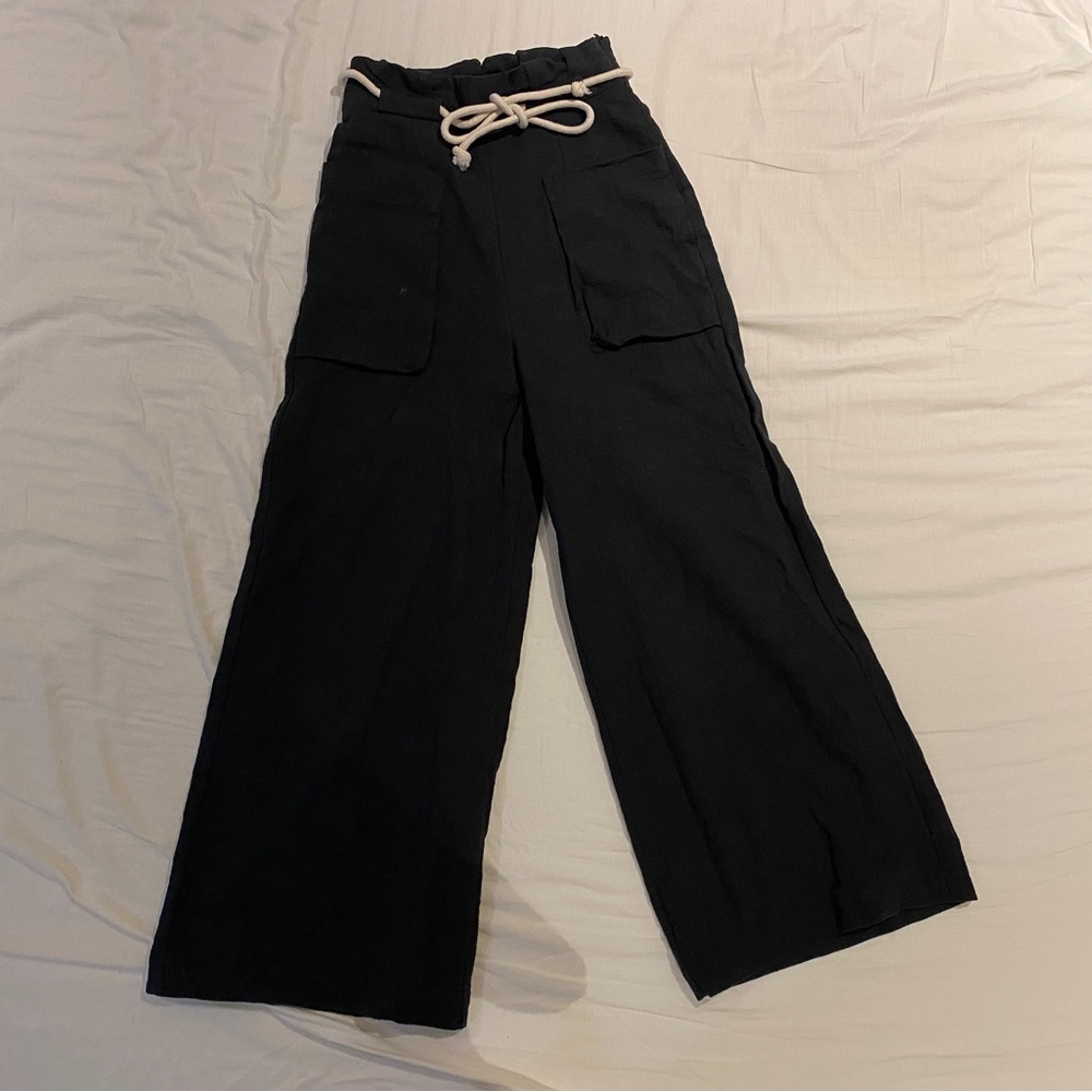 SAAJ Paris wide leg pants with side zipper. Size T0